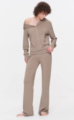 Relaxed Edge One-Shoulder Sweatshirt - Image 4